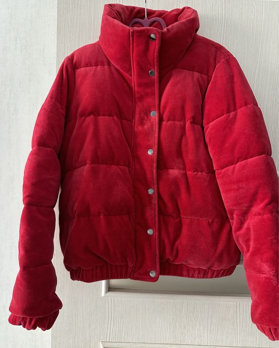 Зимова куртка DKNY
