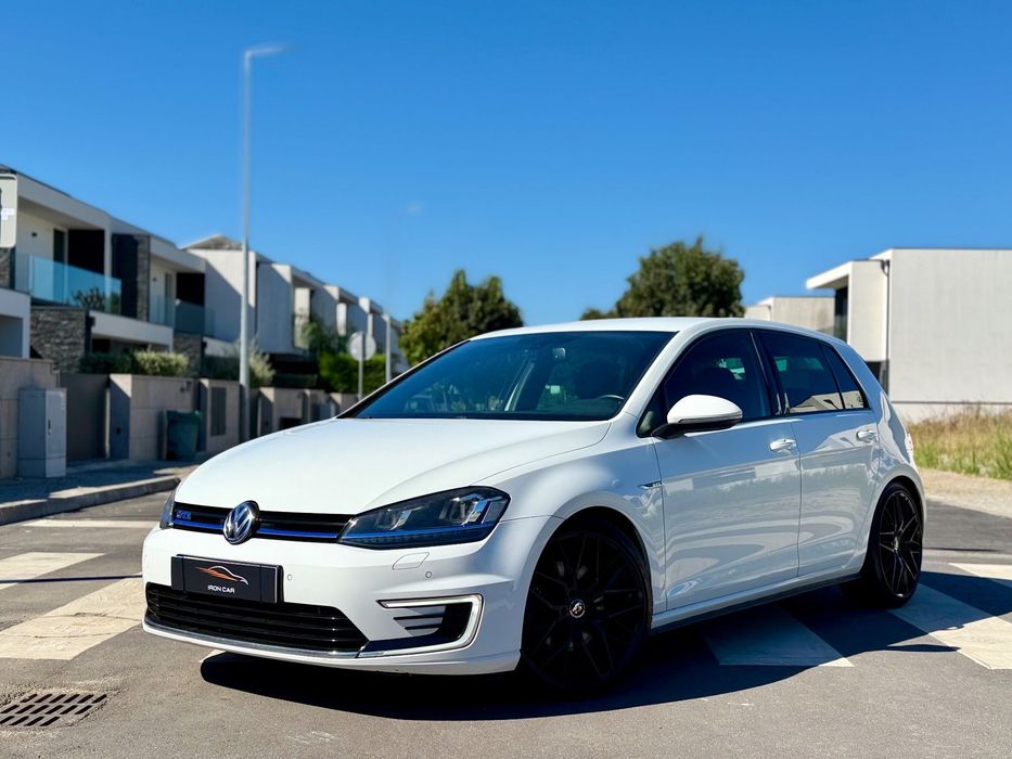 VW Golf 1.4 GTE Plug-in