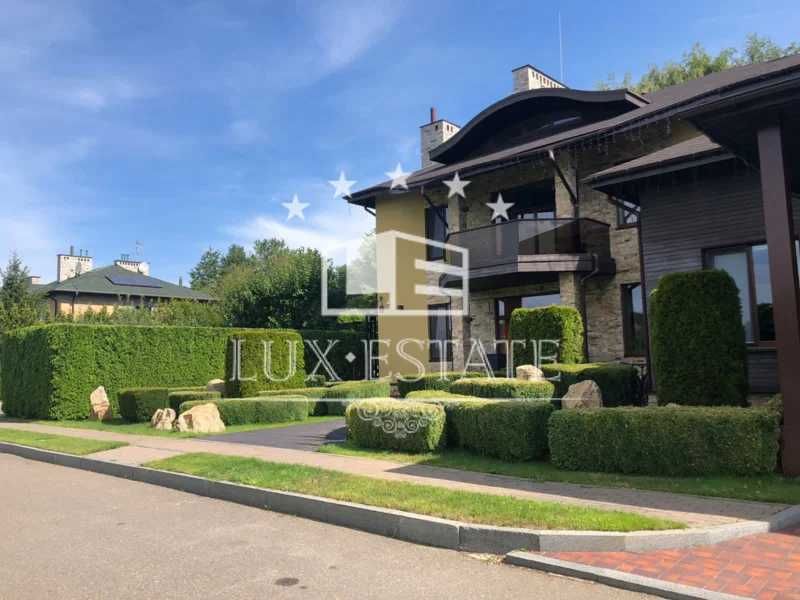 Долгосрочная аренда дома в коттеджном городке Солнечная Долина,