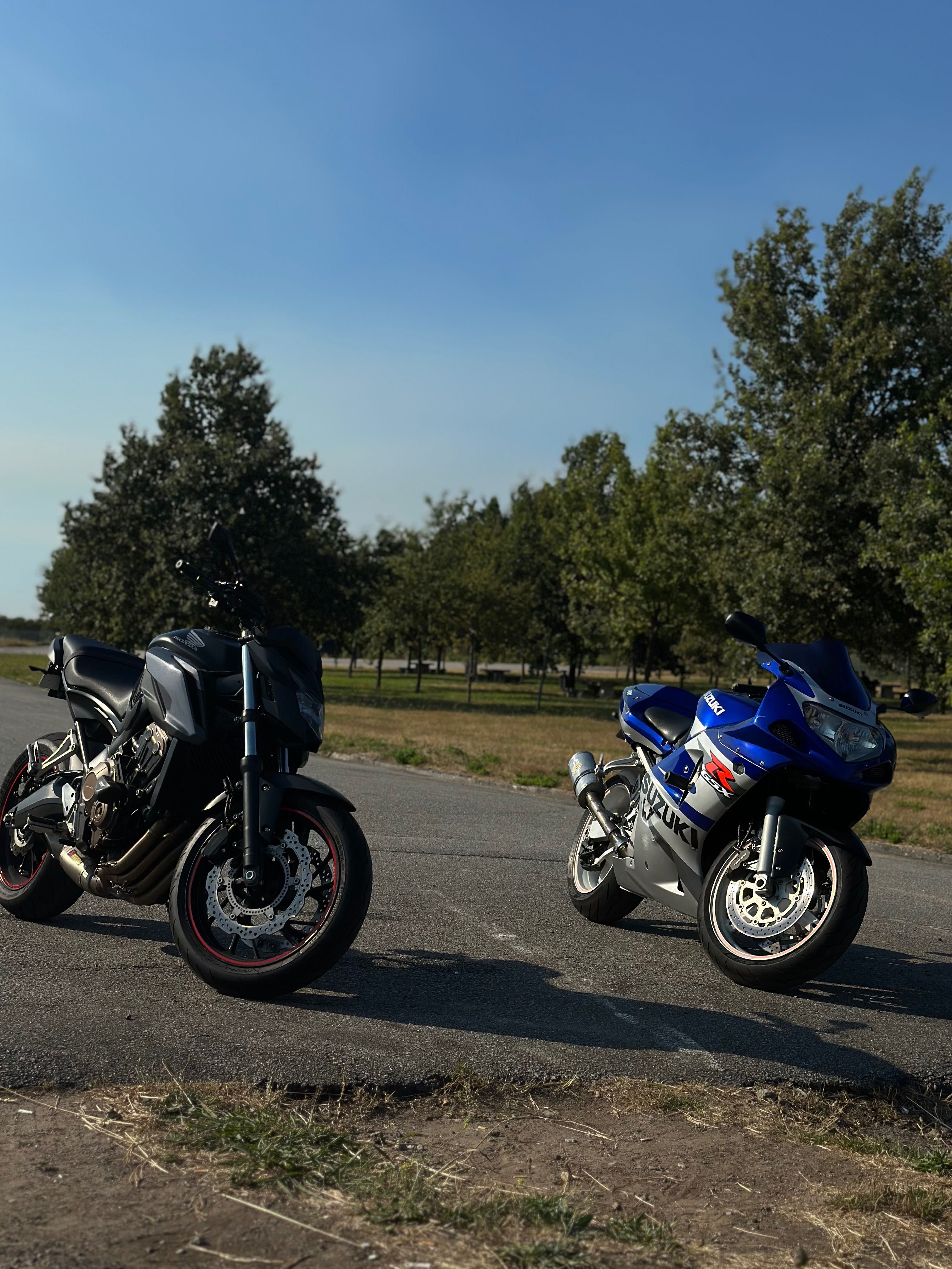 Suzuki gsxr600 k1