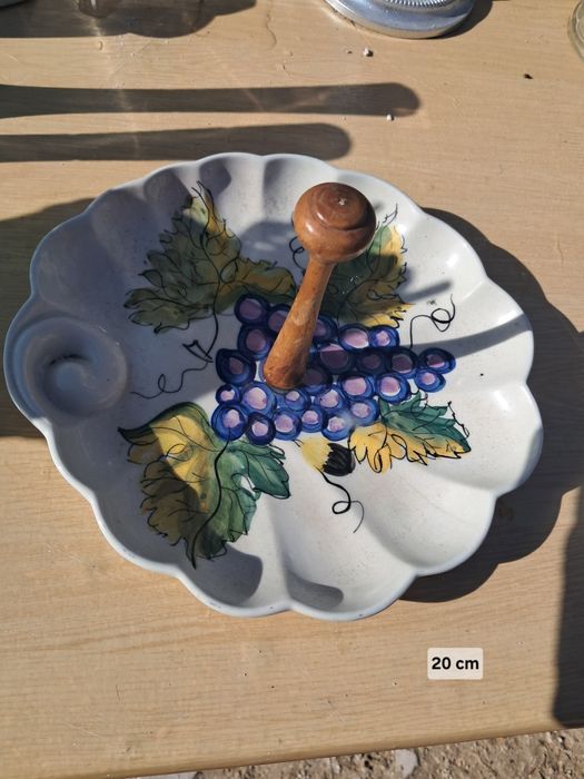 Fruteira em ceramica