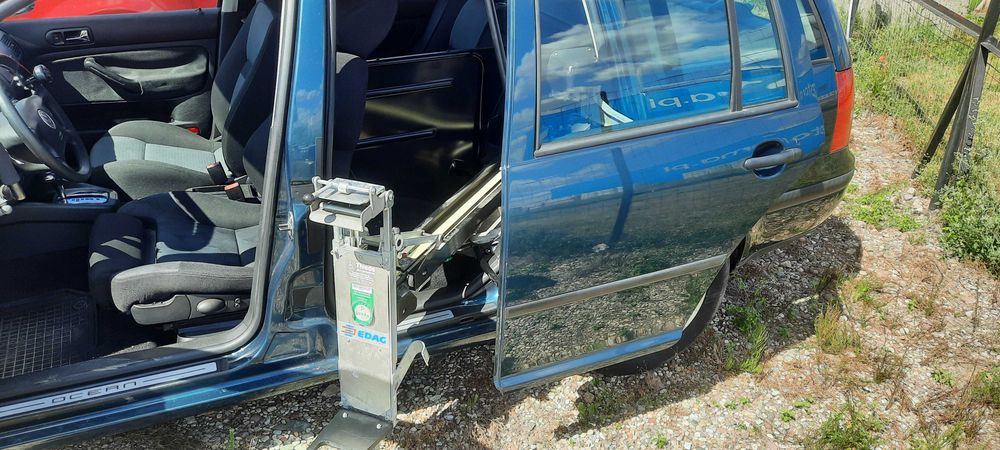 Vw Golf IV 1.6 SR AUTOMAT 90000 km 1-ręka Klima G. Fotele Dla INWALIDY