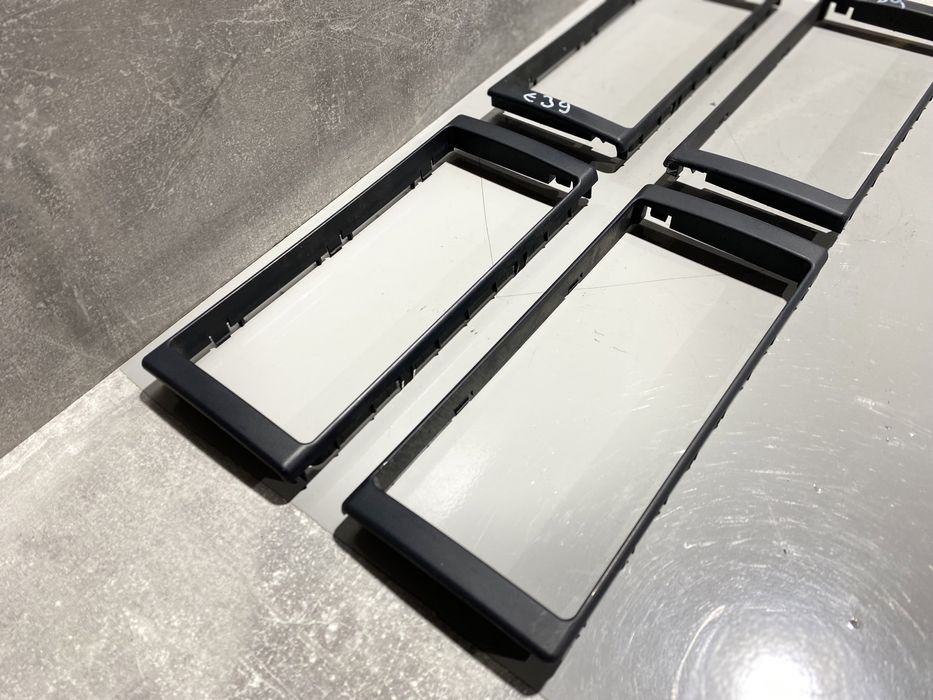 Рамка під магнітолу 16:9 BMW E39 E38 E53 монитор БМВ Е39 Е38 Е53 Шрот