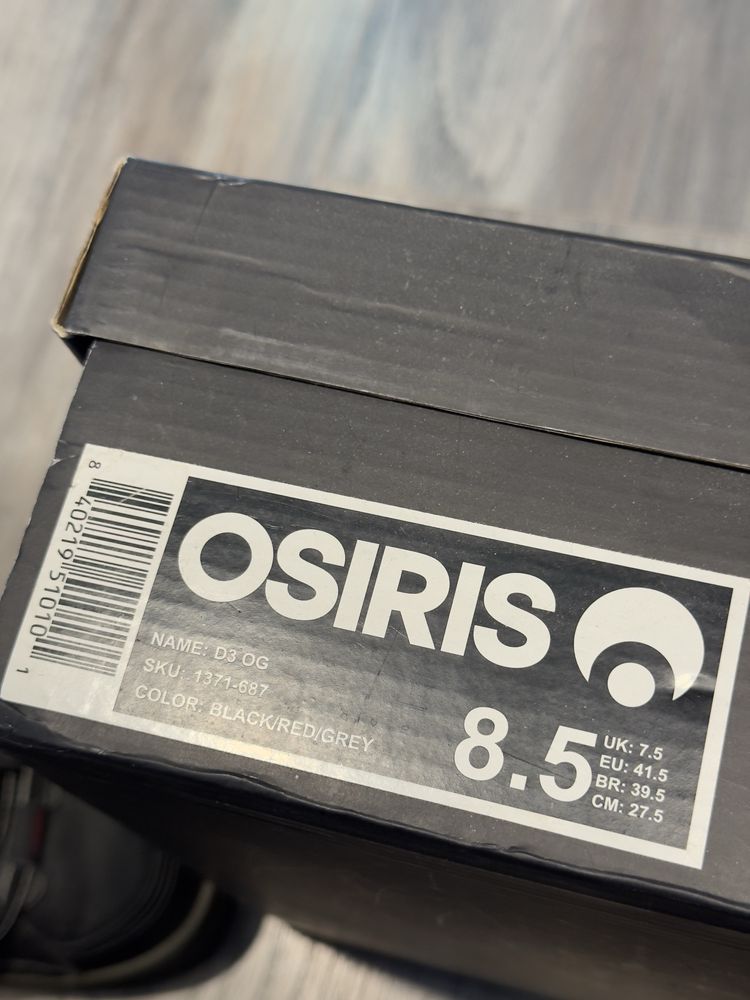 Osiris D3 OG black red