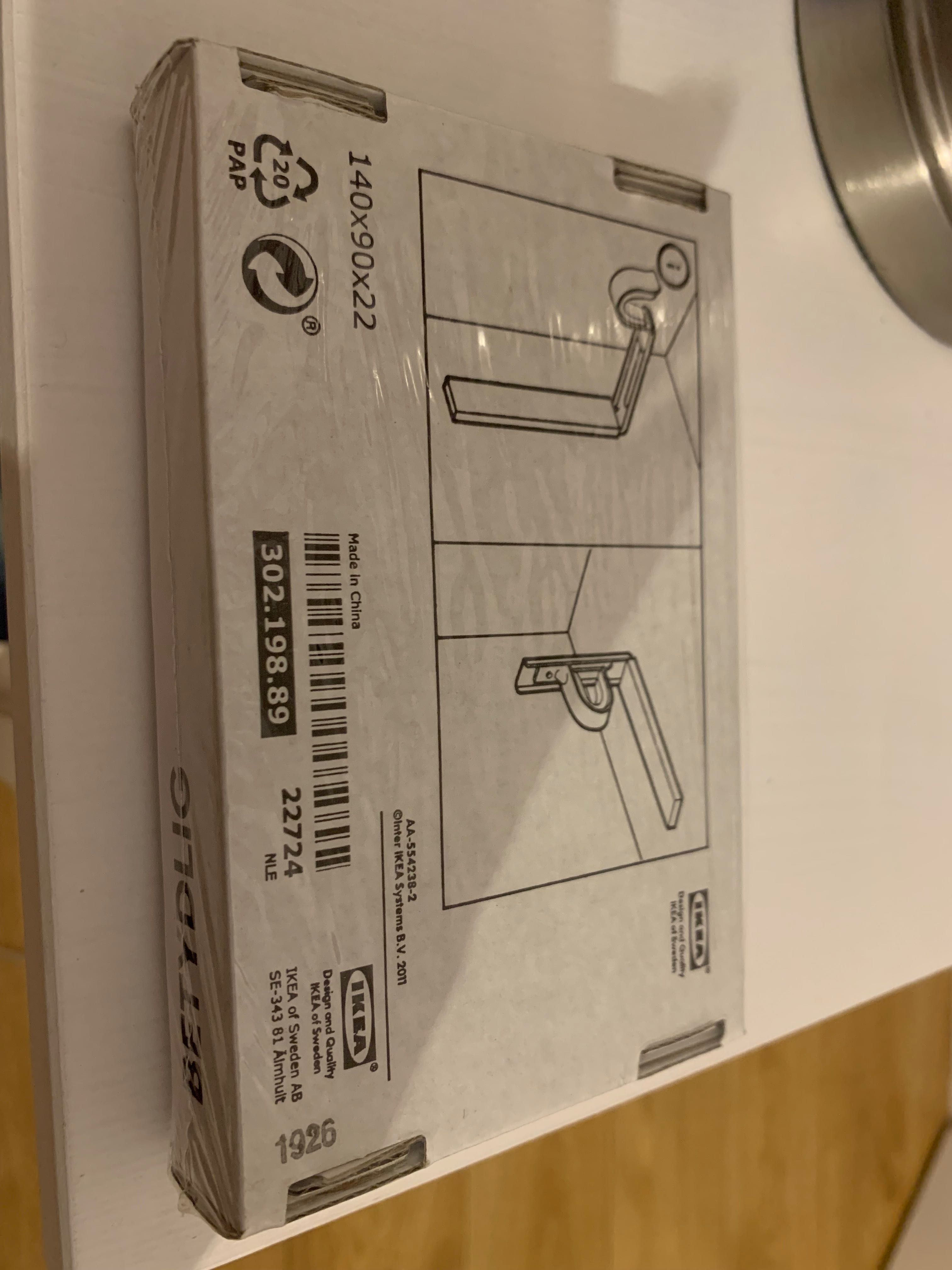 Ikea wspornik ścienny/sufitowy , biały  BETYDLIG