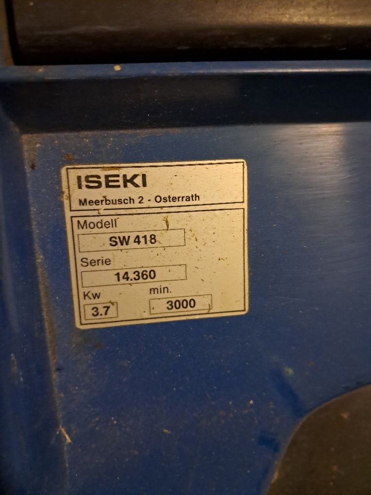 Kosiarka Iseki SW 418