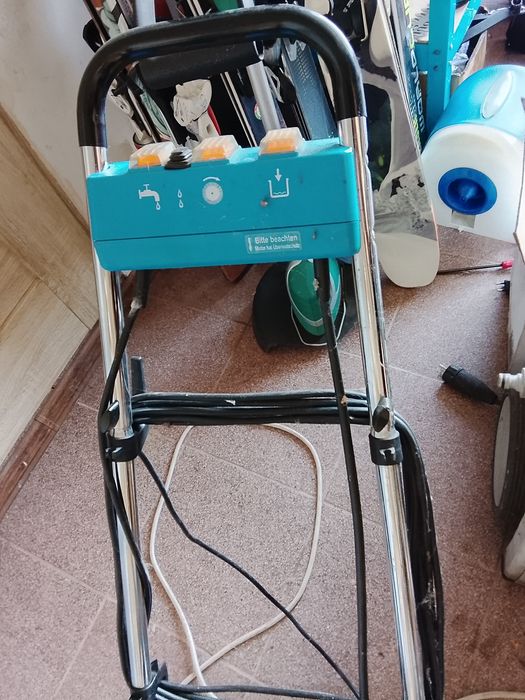 Urzadzenie czyszczace podlogi wirth jet