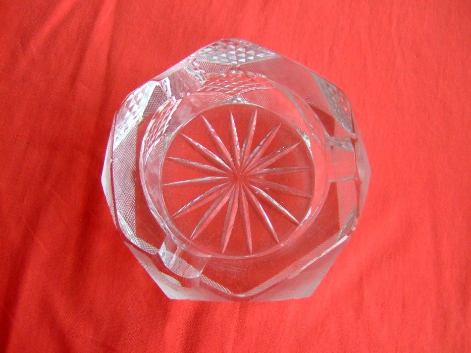 Popielniczka kryształowa kryształ sześciokątna PRL