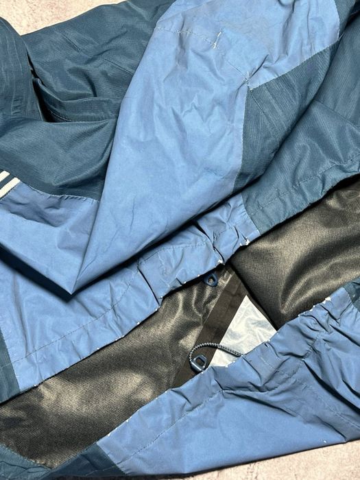 Куртка ветровка Mountain Warehouse  ( в мешочек)