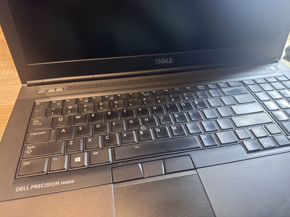 Laptop Dell Precision M6800