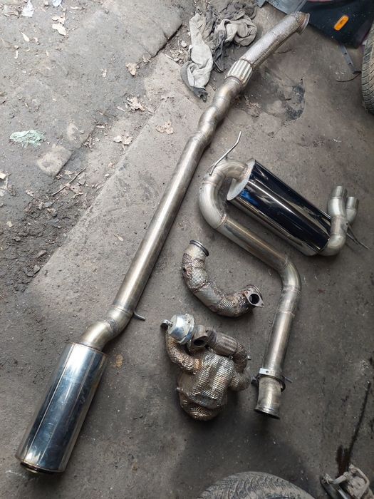 Kolektor 1.8T big turbo GTX30 400+ hp wydech 3 cale S3 8L