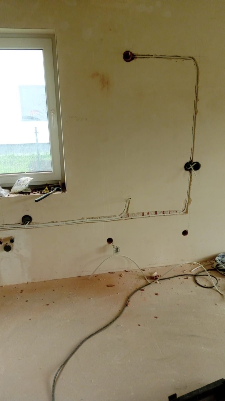 Instalacja elektryczna hydrauliczna Elektryka hydraulik. Podłogówka.