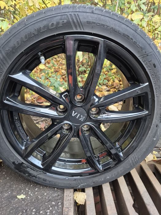 Felgi aluminiowe Alufelgi Koła KIA CEED 17 5x114,3 ET53 67,1 TPMS
