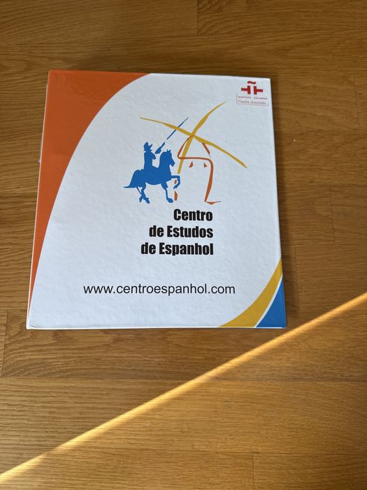 Dossier para arquivo A4