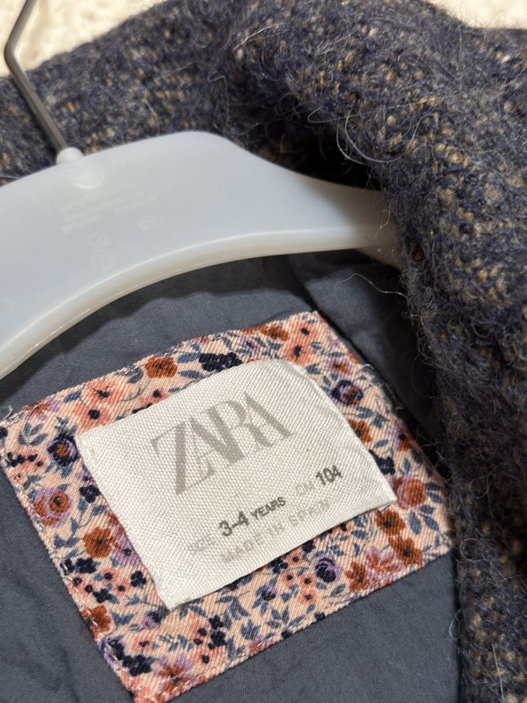 Пальто для дівчинки ZARA