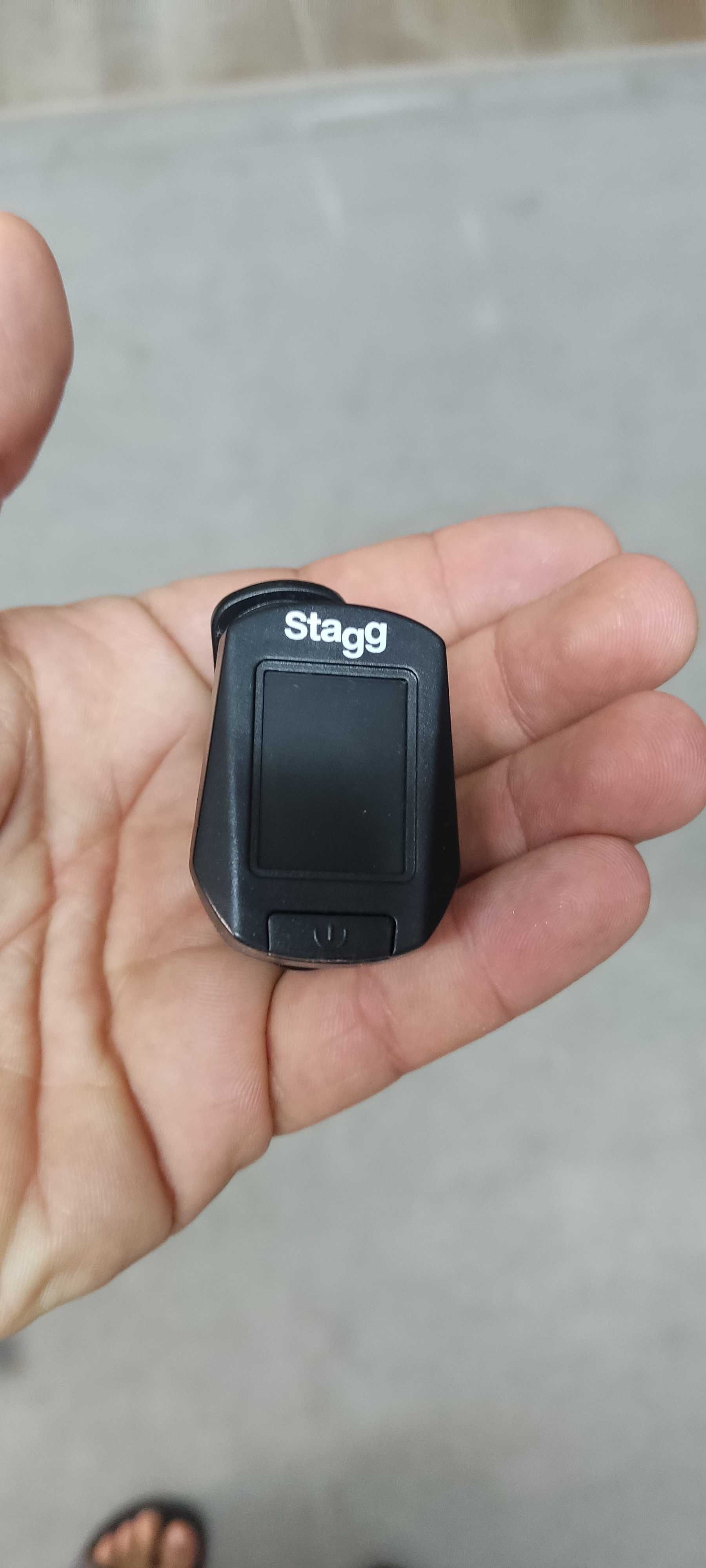 Stagg c440M Nat Pack + afinador + saco de transporte