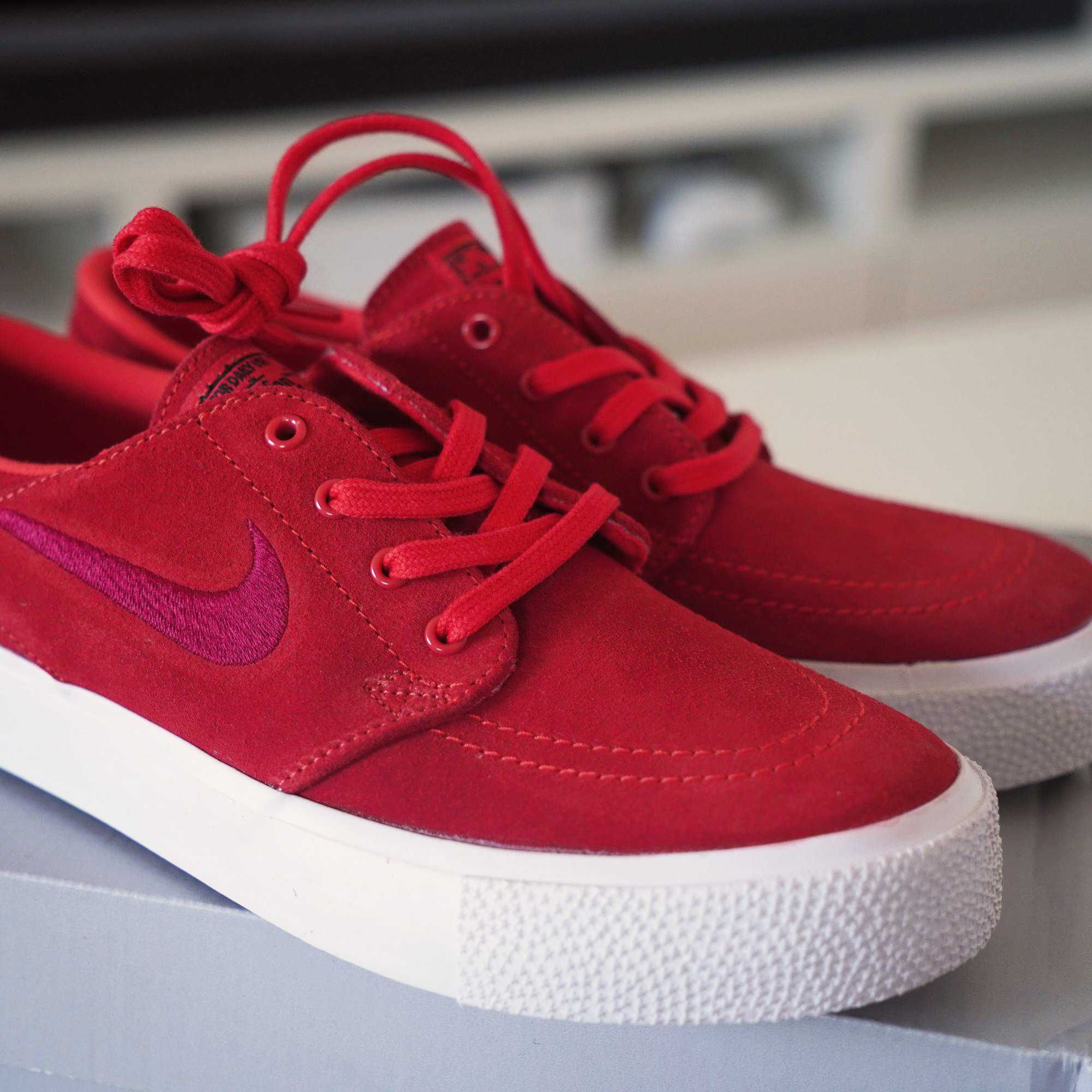 Buty NIKE SB Janoski - czerwone - r. 37.5 - oryginalne