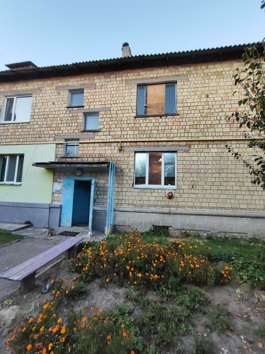 Продаж 1к квартири в с.Головурів Київської області