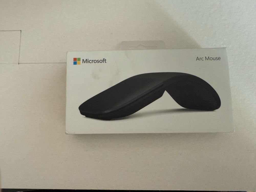 Myszka Microsoft Arc Mouse czarna