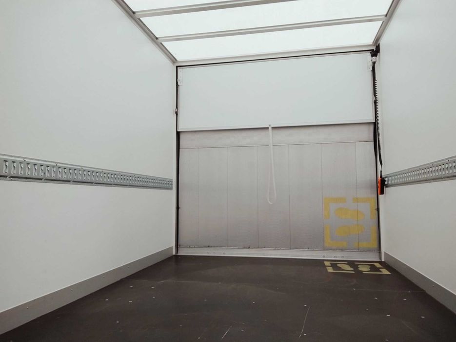 Wynajem busa Kontener 50C18/Winda/Dostawczy/8EP/paleciak Iveco Daily