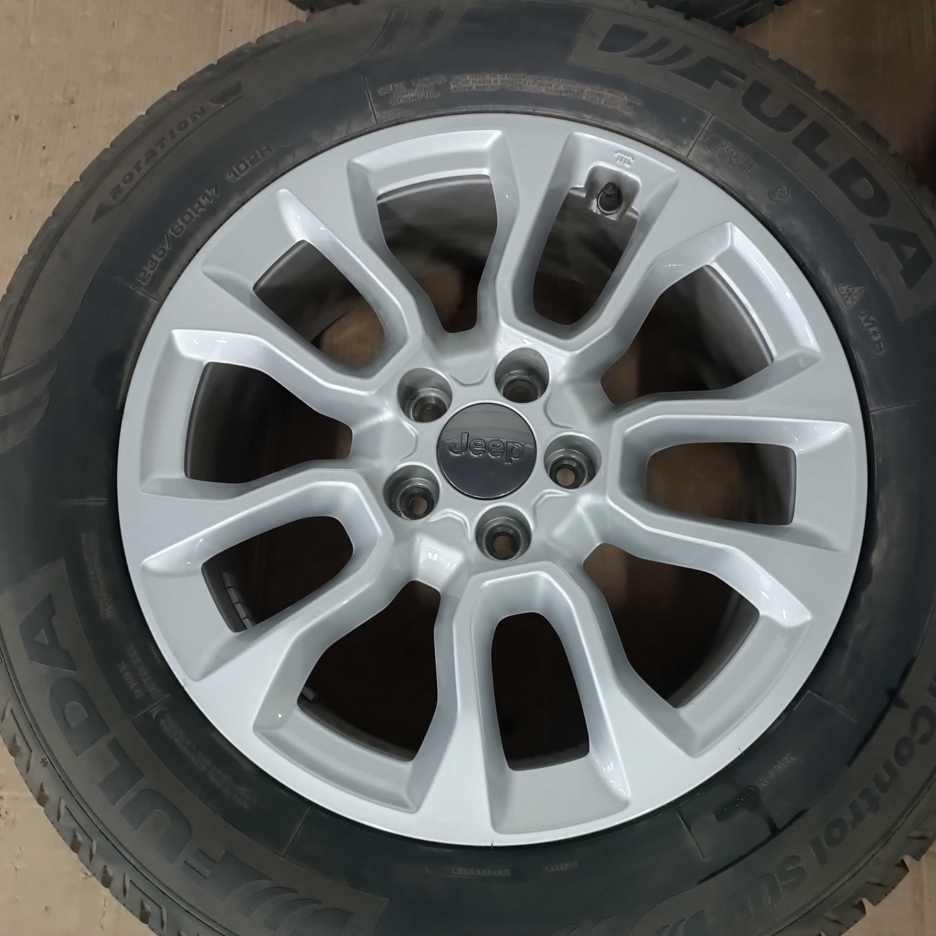 Koła Zimowe 17" 5x110 JEEP Cherokee Compass Renegade 235/60/R17