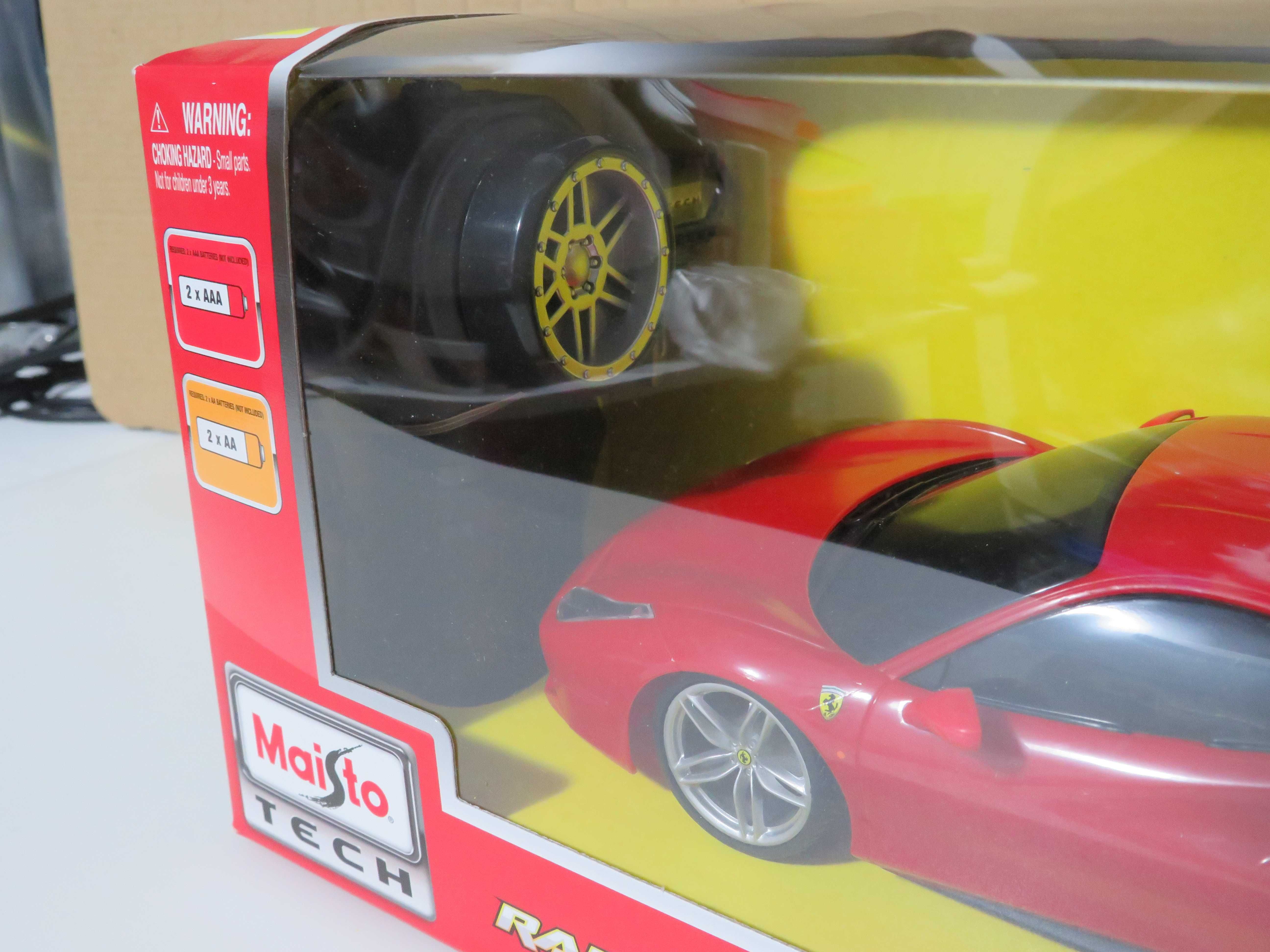 Carro telecomandado Ferrari 488 GTB RadioControl 1:24 Maisto Tech NOVO