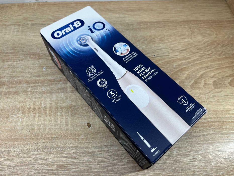 Szczoteczka magnetyczna Oral-B iO 2
