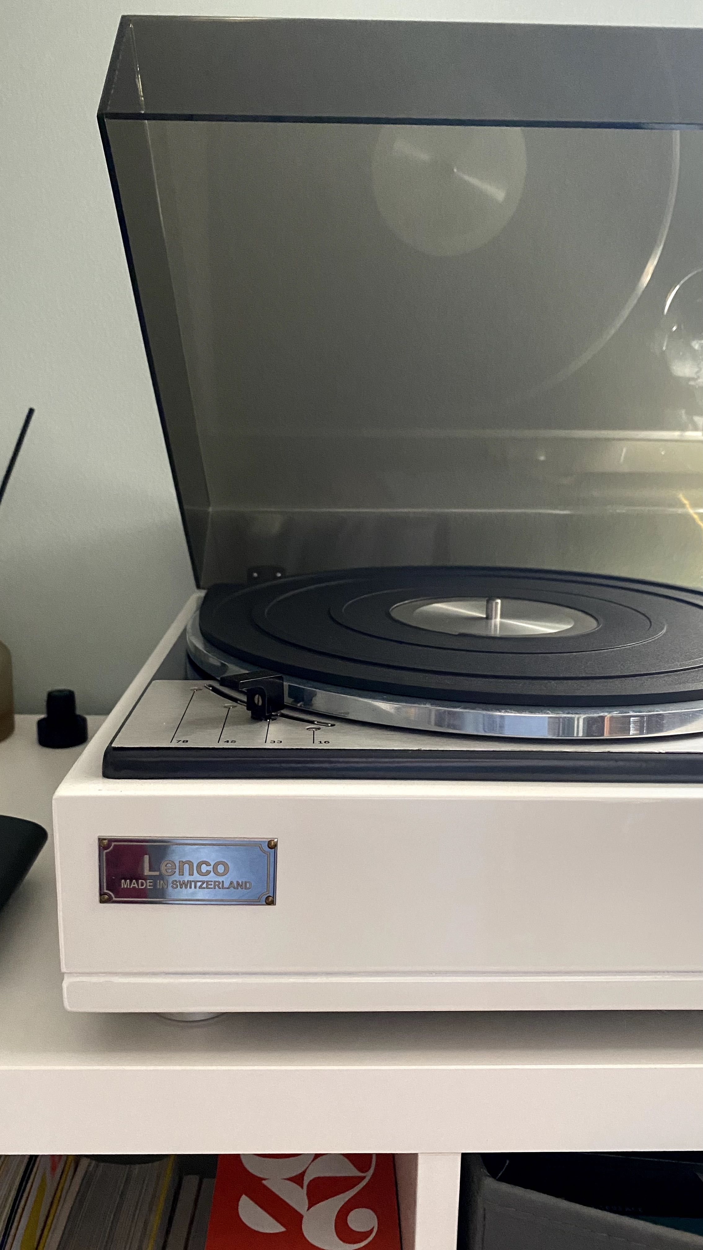 Giradiscos Lenco L75
