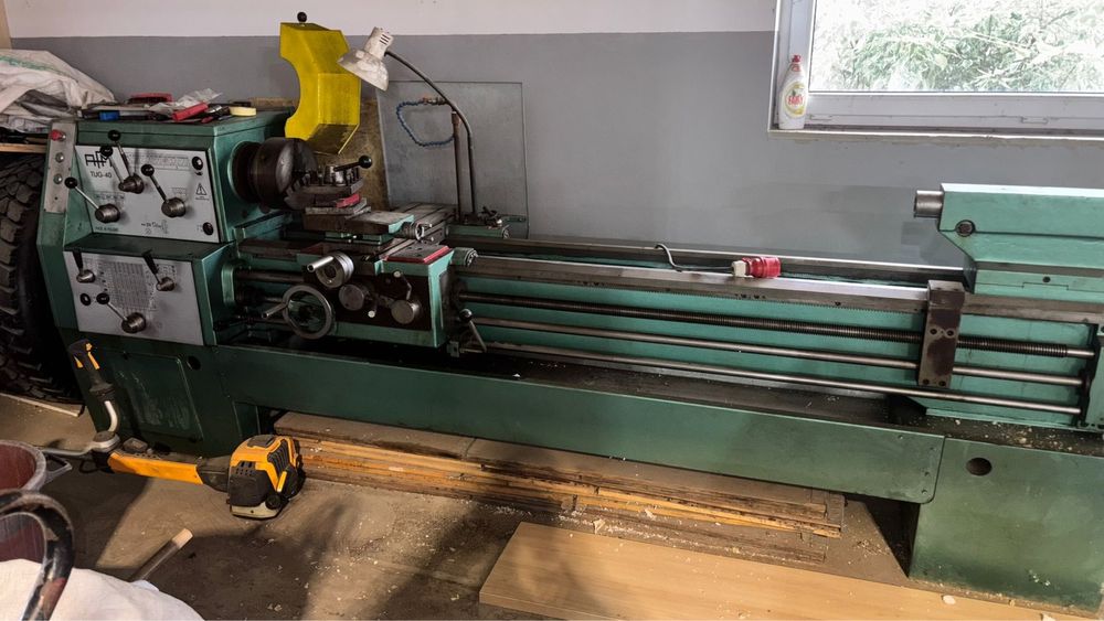 Tokarka TUG 40 x 2000