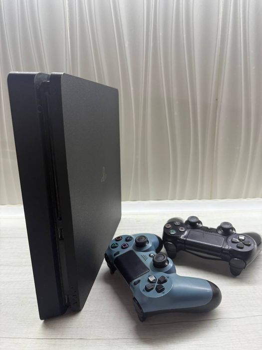 Sony PlayStation Slim, 1TB + 2 джойстики