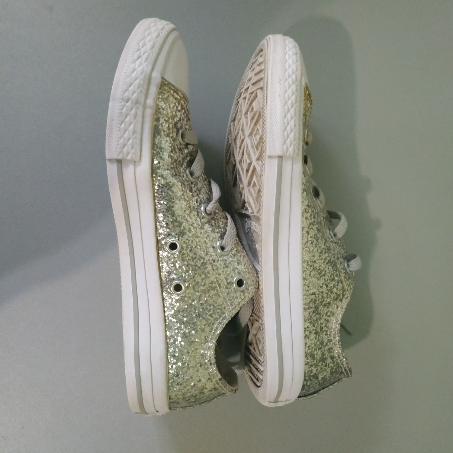 Кеды   Converse для девочки на ногу 21.5 см