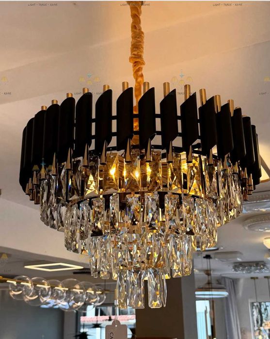 Сучасна кришталева люстра на 9 лампочок - Нова