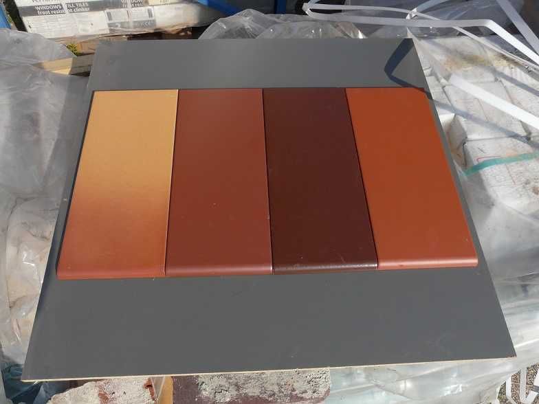 Płytki parapetowe ceramiczne klinkier parapet Cerrad brąz okapnik okno