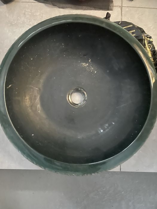 Дизайнерська кругла раковина (умивальник)