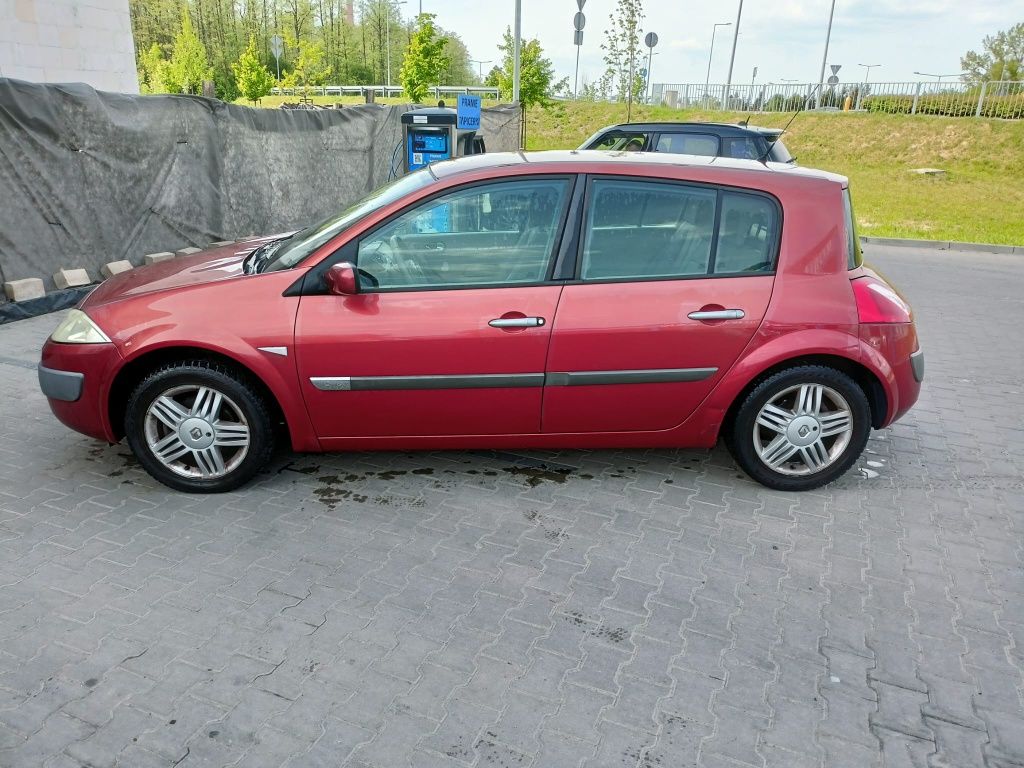 Renault Megane 1.6B 2005r