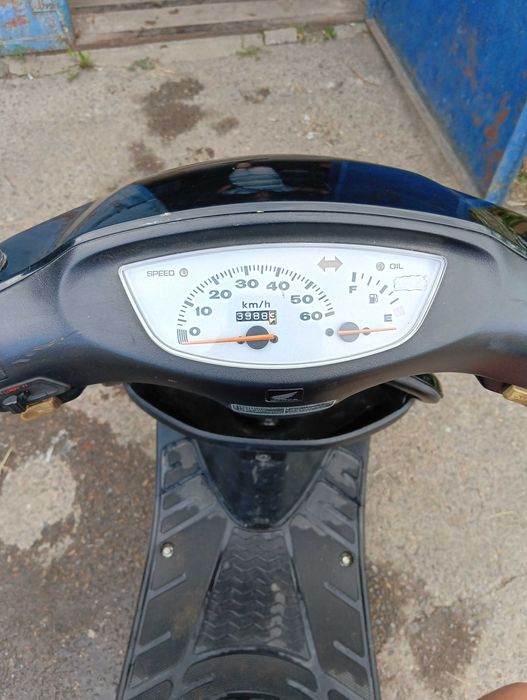 Продам скутер хонда діо 34 в хорошому стані