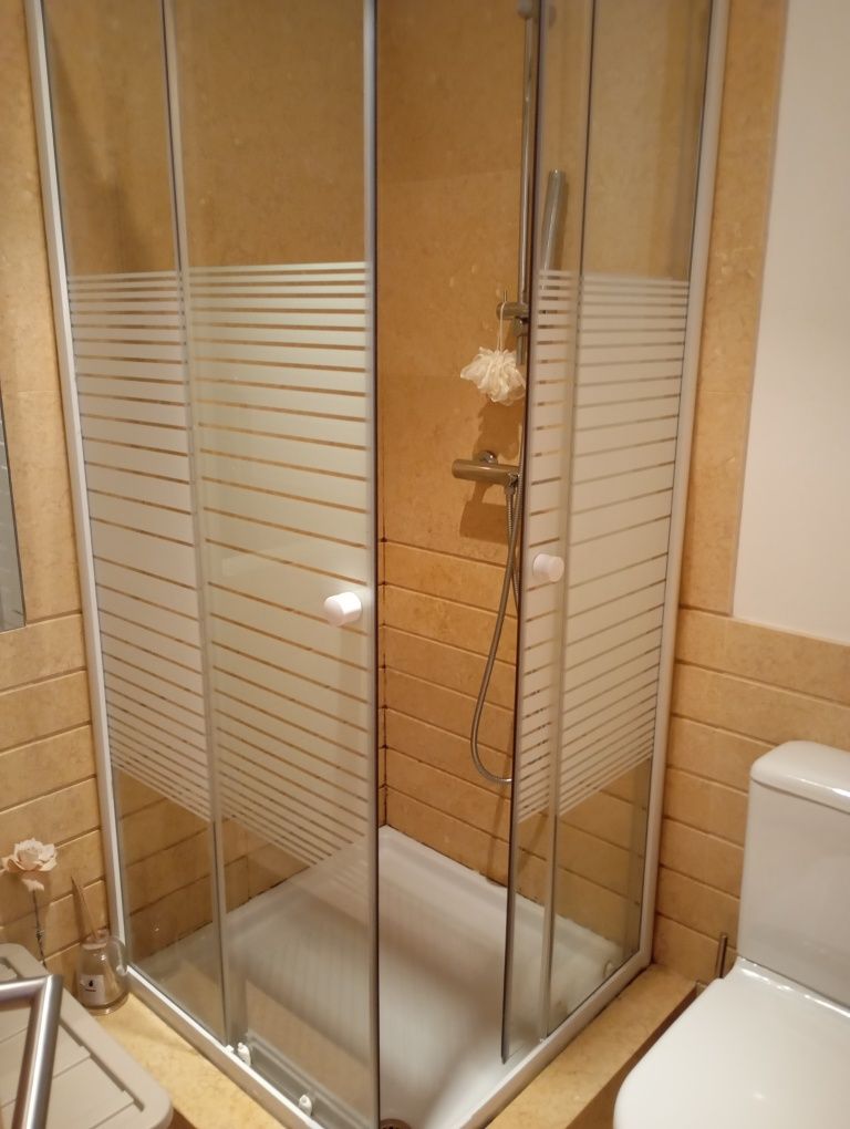 Quarto para arrendar