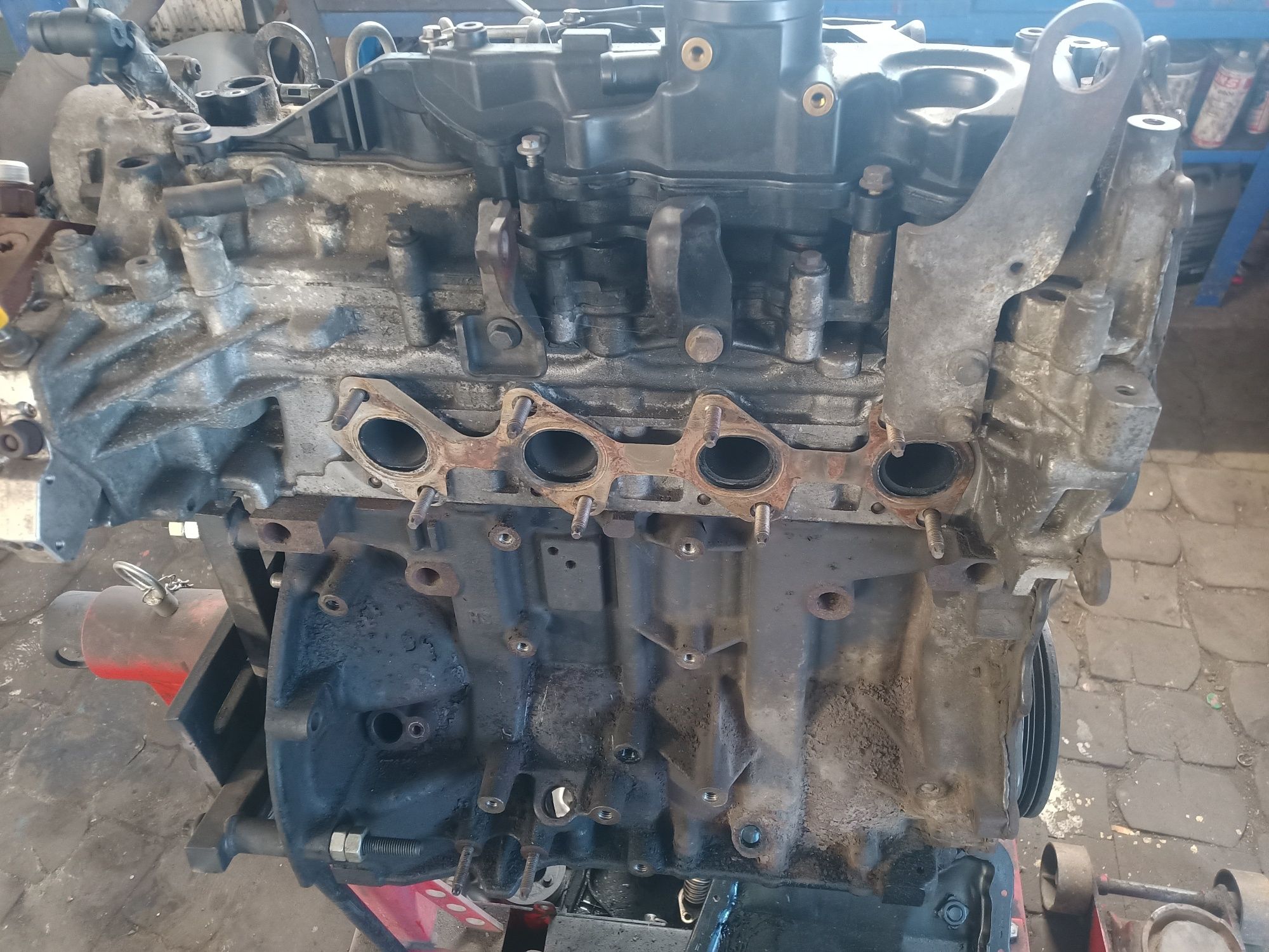 Turbina Renault Trafic 2.0 dci + czesci