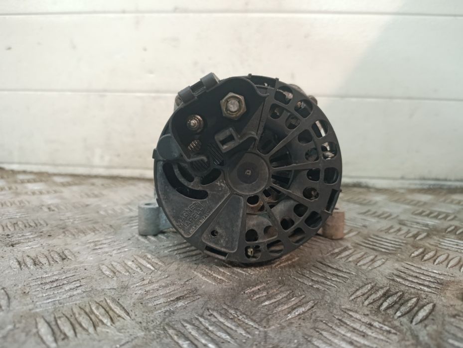 Fiat Punto II 1.2 8V alternator