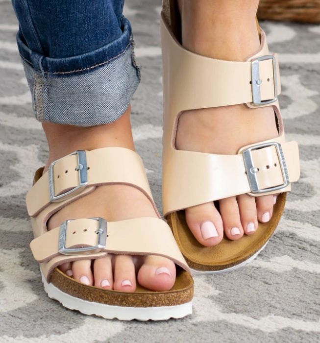 Сланцы,шлепки birkenstock 37 размер .кожа оригинал