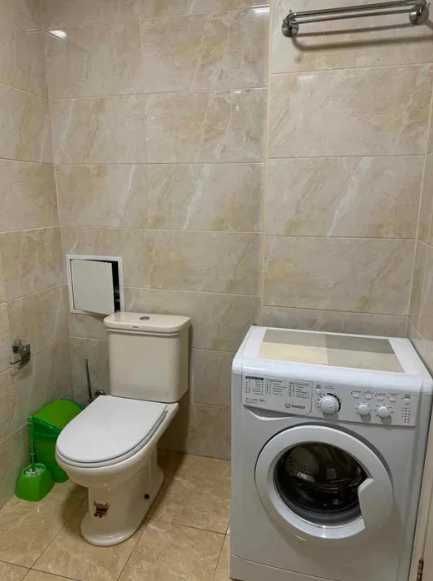 Павлово Поле, 2 к.кв., 1-ый дом от метро Бот.Сад, 3/5, сталинка. AN