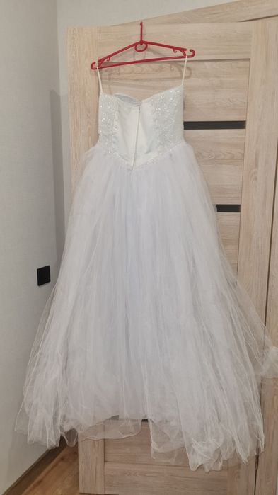 Прокат .Весільна сукня, вечірня сукня