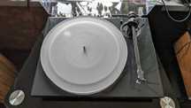 Gramofon Pro-ject 1-Xpression III carbon