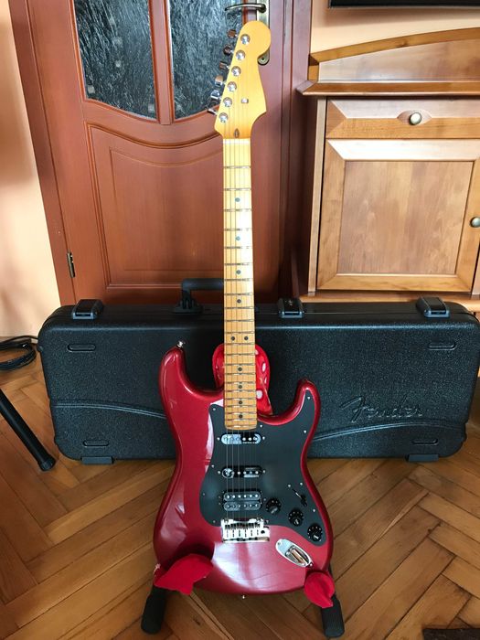 Gitara elektryczna, Fender Ultra 2 Stratocaster HSS MN, Sinister Red