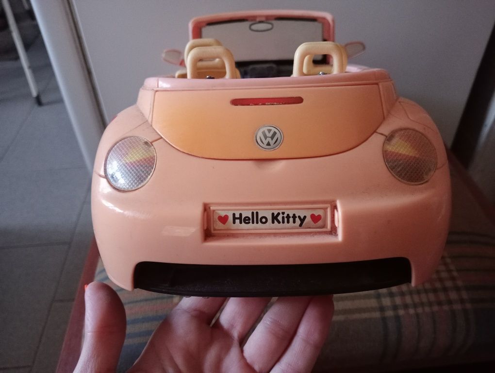 Carro Volkswagen Hello Kitty