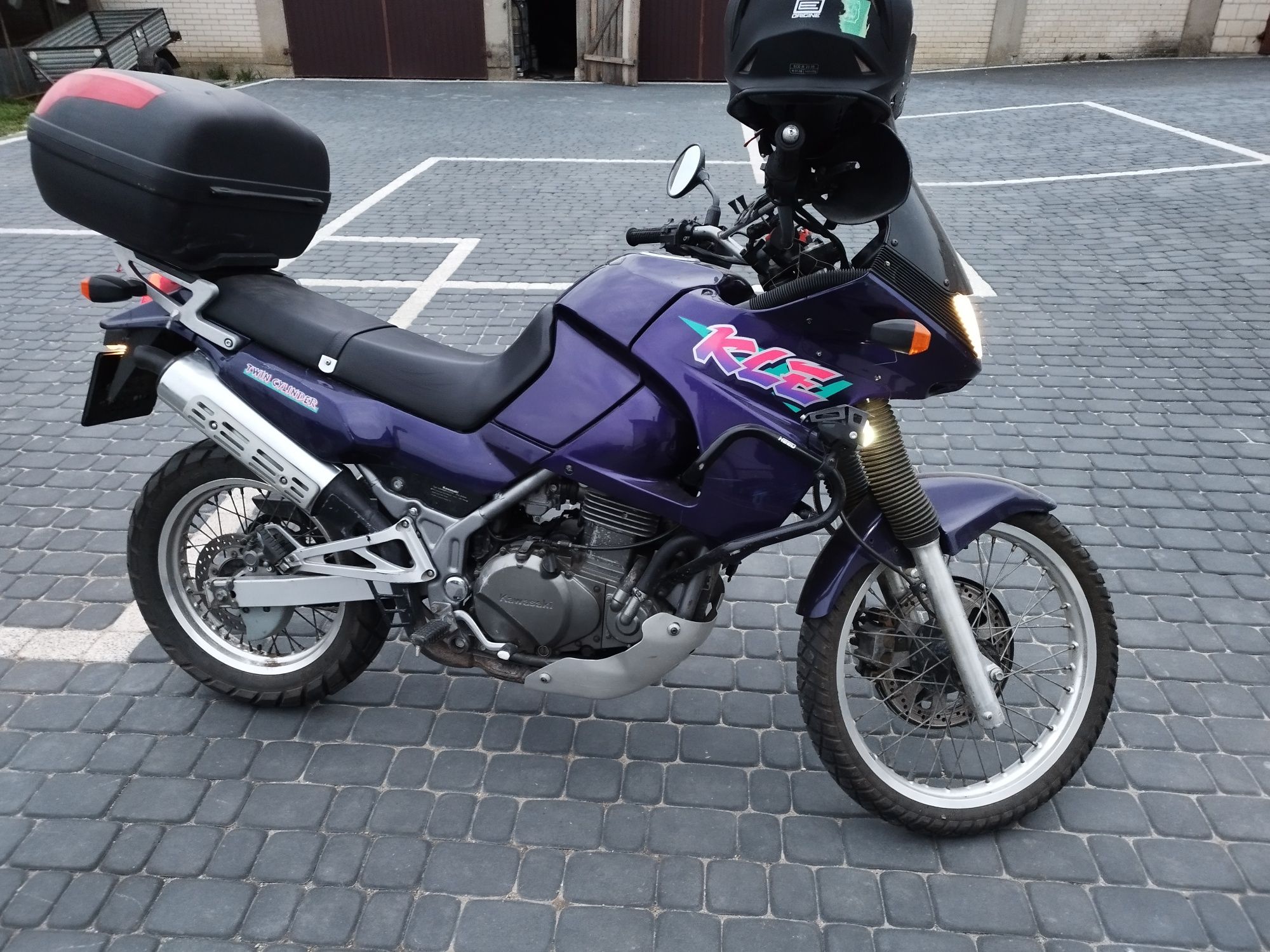 Kawasaki kle 500