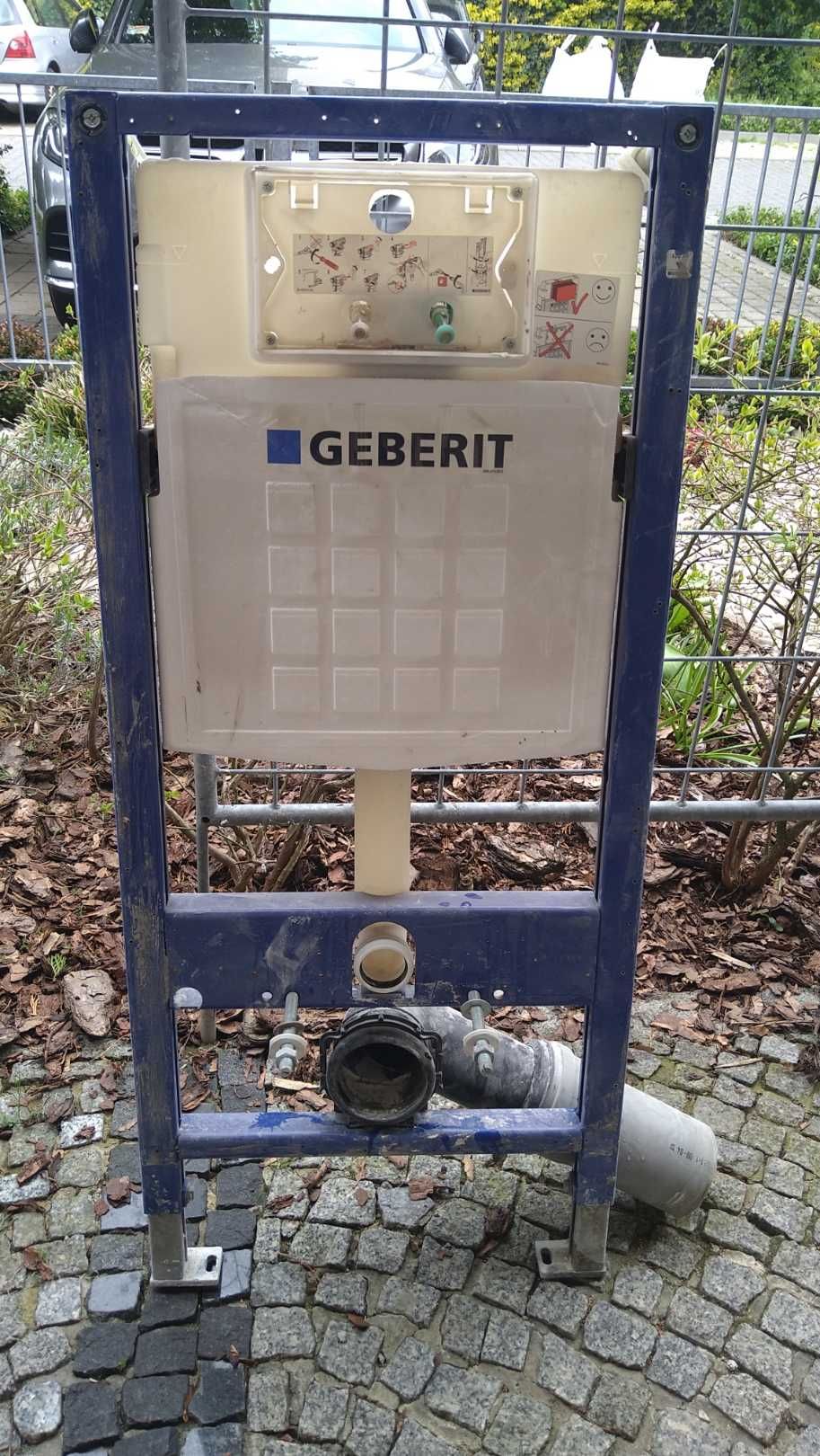 Zestaw podtynkowy Geberit WC firmy Roca