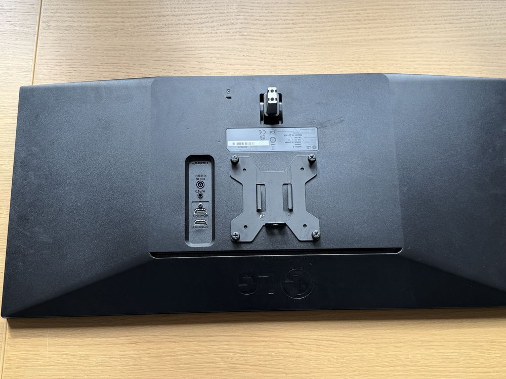 Monitor LG 29” 29WQ500
