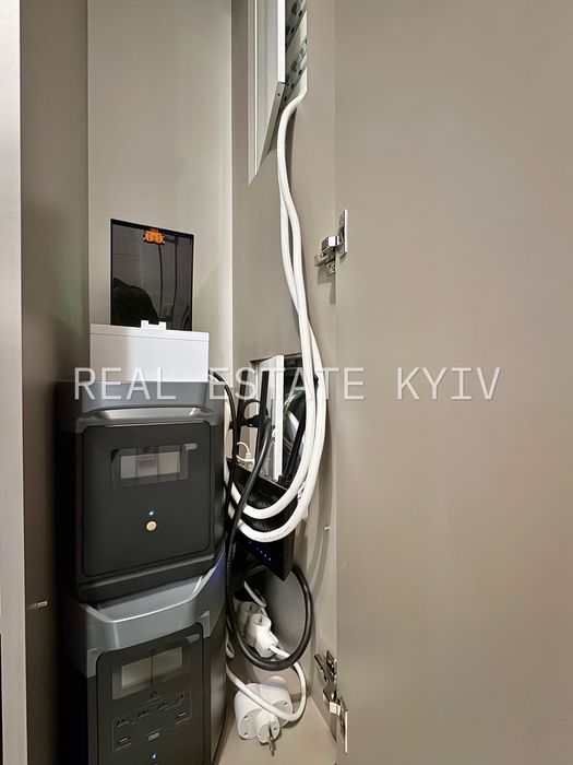 Оренда 2-кімн ЖК Central Park Джона Маккейна 7 Французький квартал