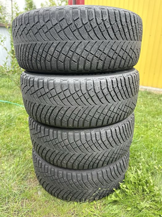 Зима шип 275/50 R20 Michelin X-ice North 4 SUV
